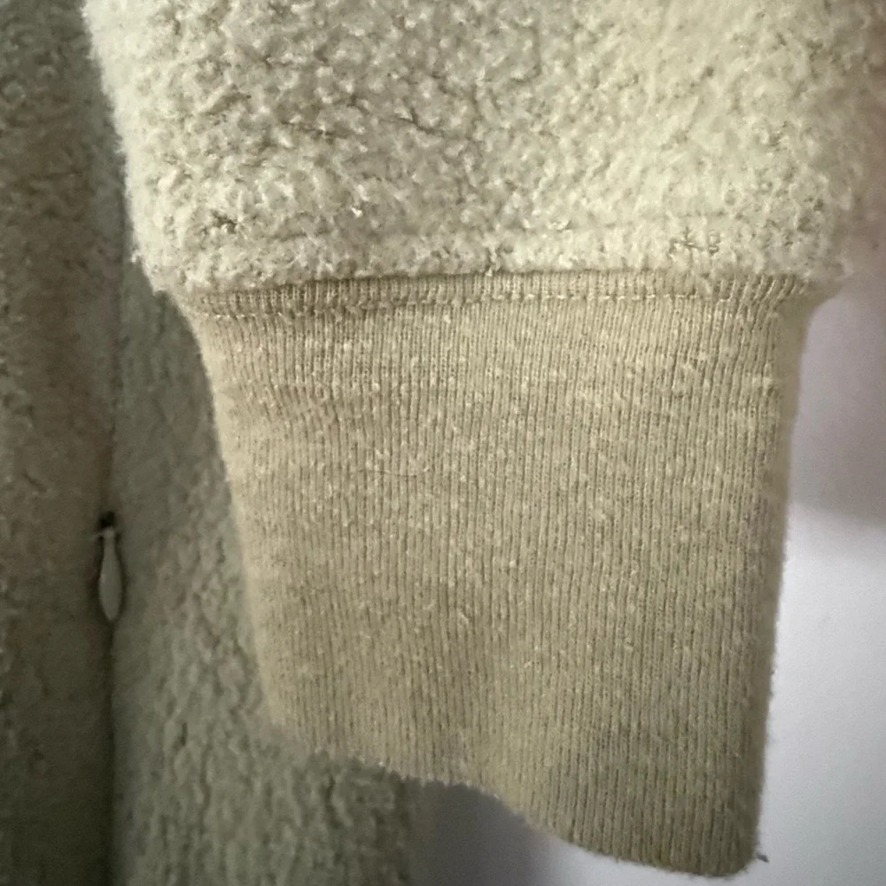 Alo Yoga Olive Green Sherpa Hoodie Size Small